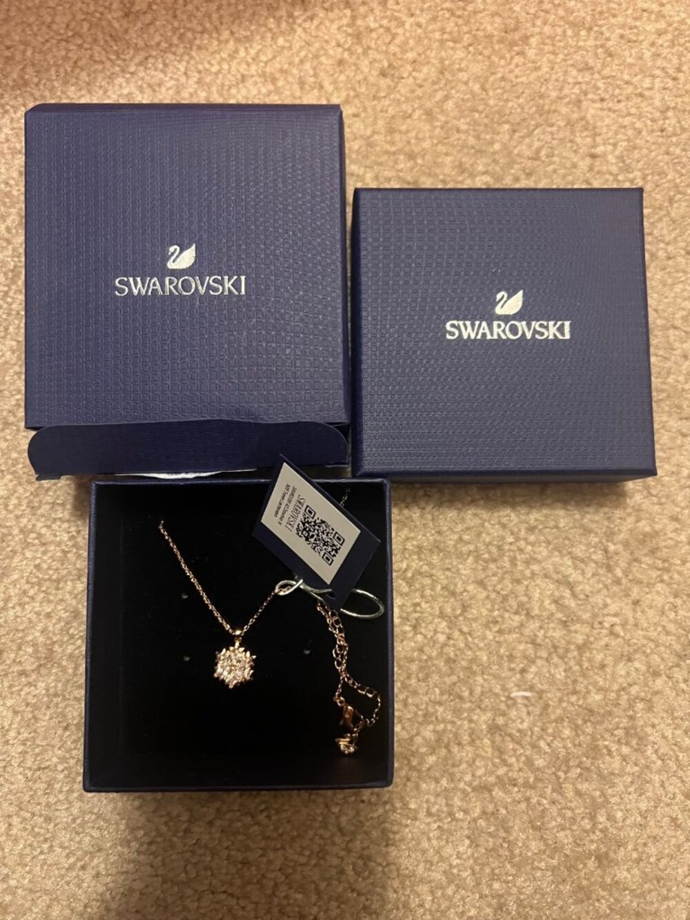 Swarovski Idyllia Snowflake Pendant Necklace Rose Gold Plated Crystal Zirconia W